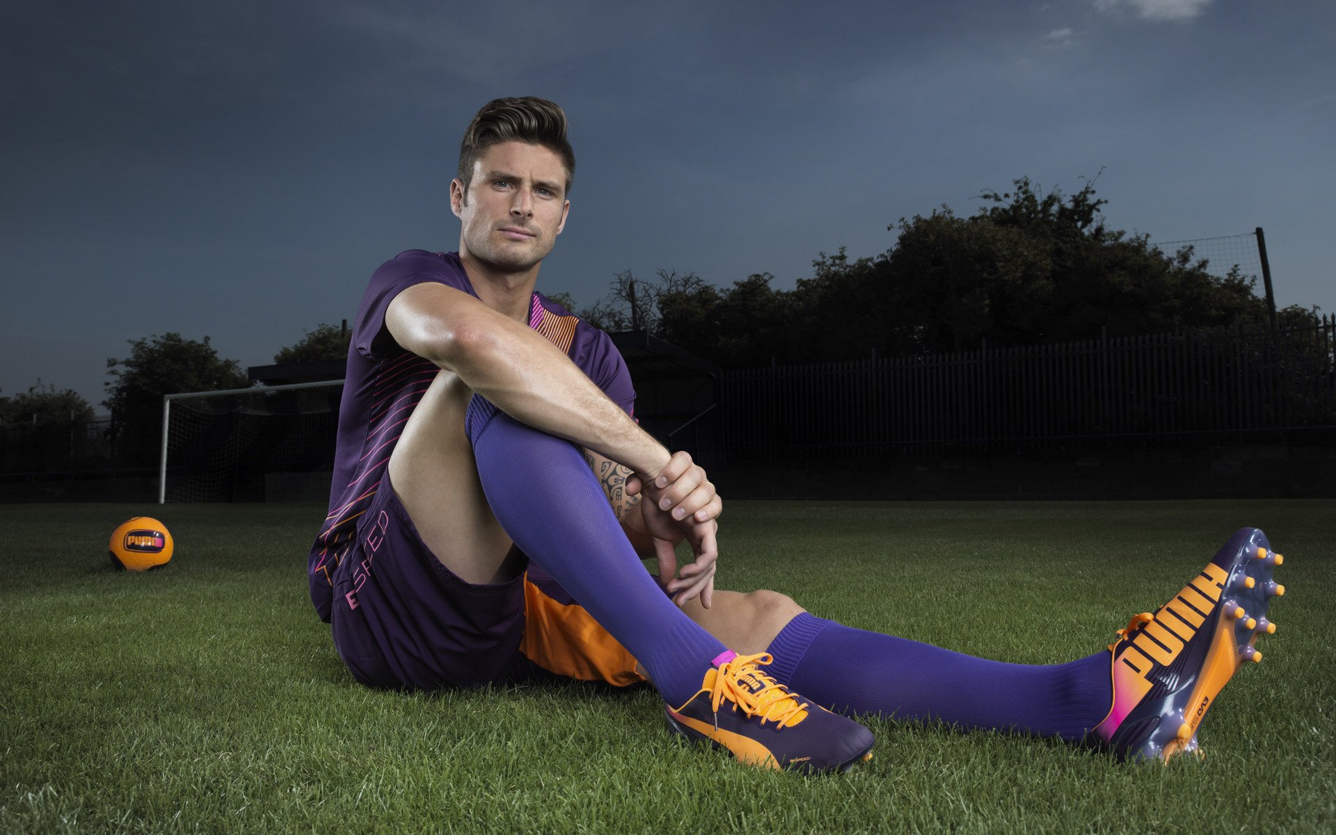 新闻中心成功举办校企合作研讨会，校企合作研讨会主持词