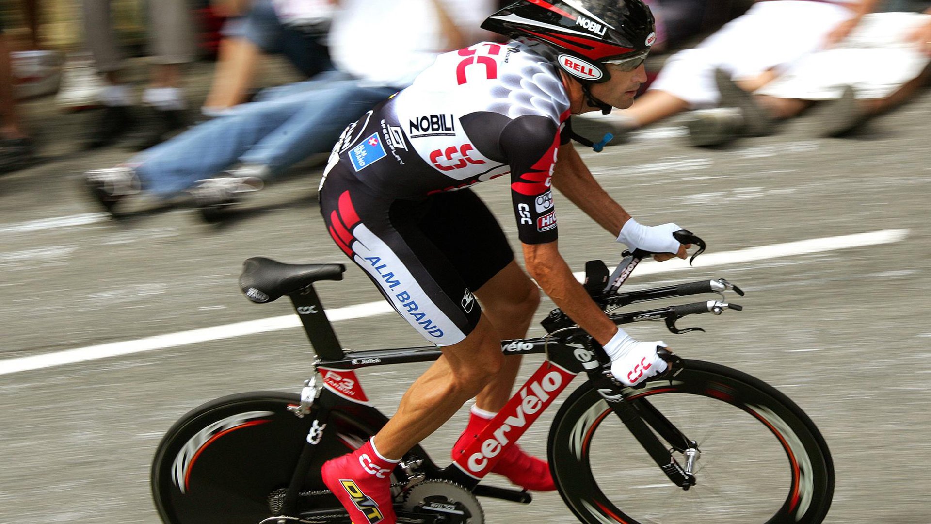 F1上海大奖赛汉密尔顿再度称雄，f1上海大奖赛时间